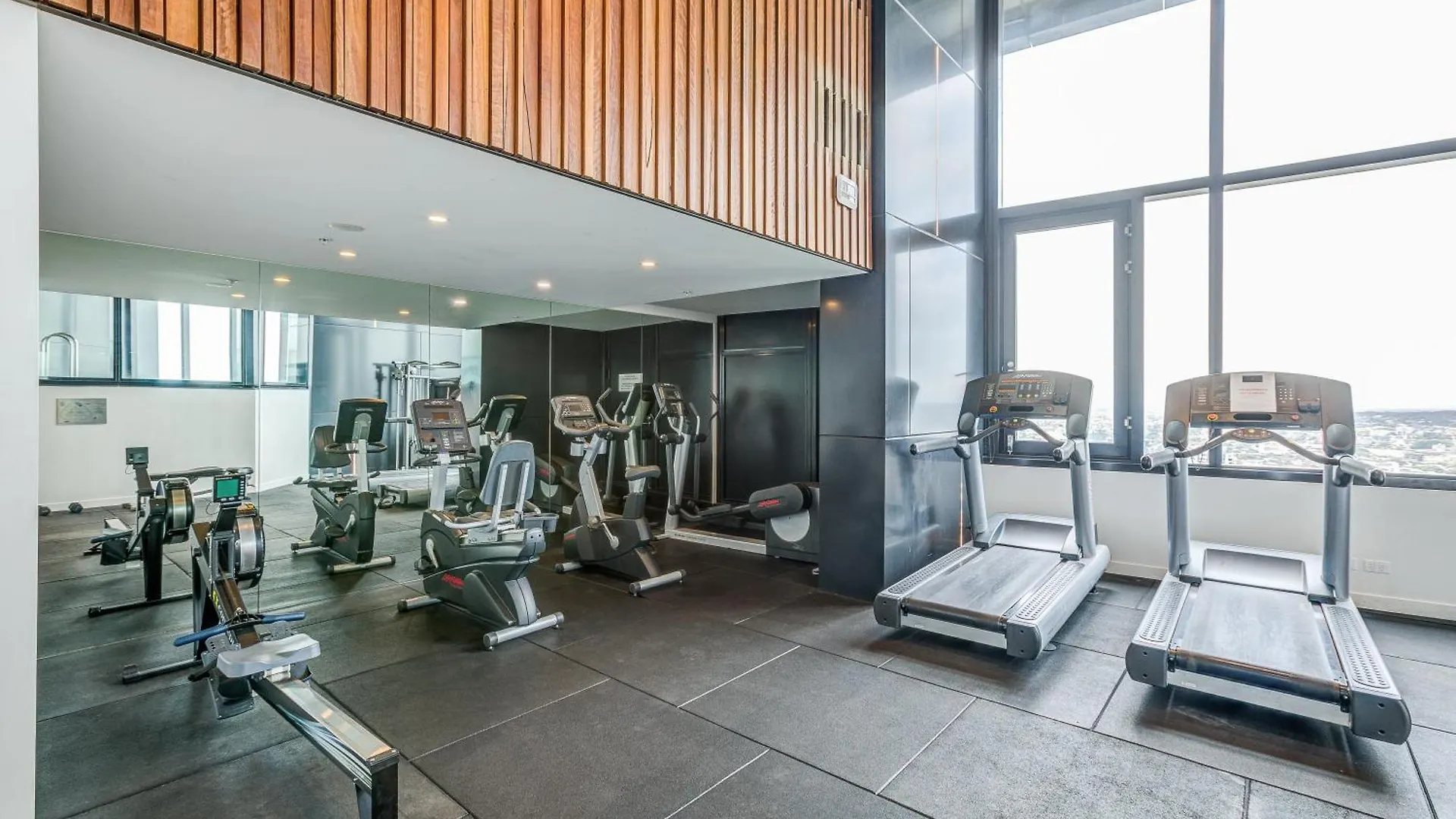 Lux Living In Heart Of Brisbane Apartman